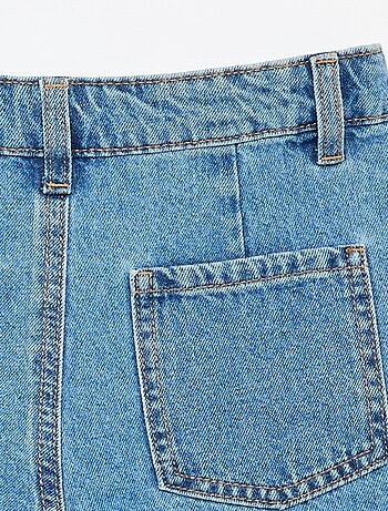 Short in denim con effetto plissettato