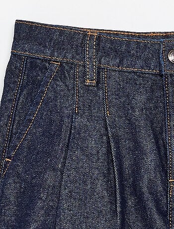 Short in denim con effetto plissettato