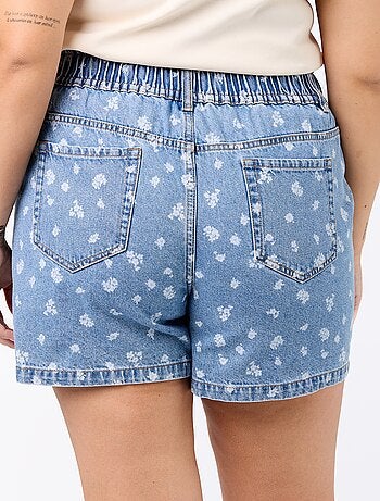 Short in denim con tasche