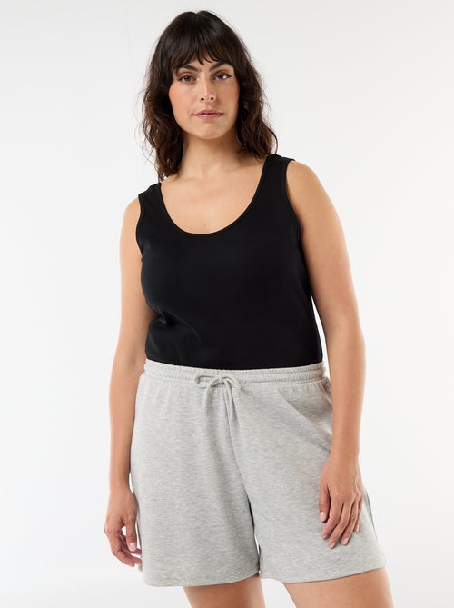 Short in felpa leggero tinta unita - Kiabi Short in felpa leggero tinta unita - Kiabi
