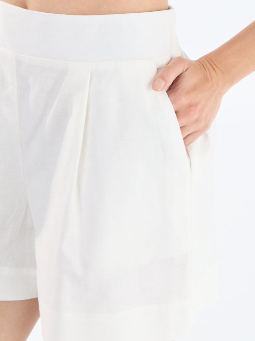 Short in misto lino tinta unita - Kiabi
