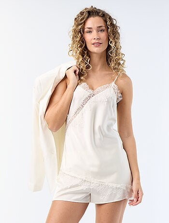 Short in raso con bordi in pizzo