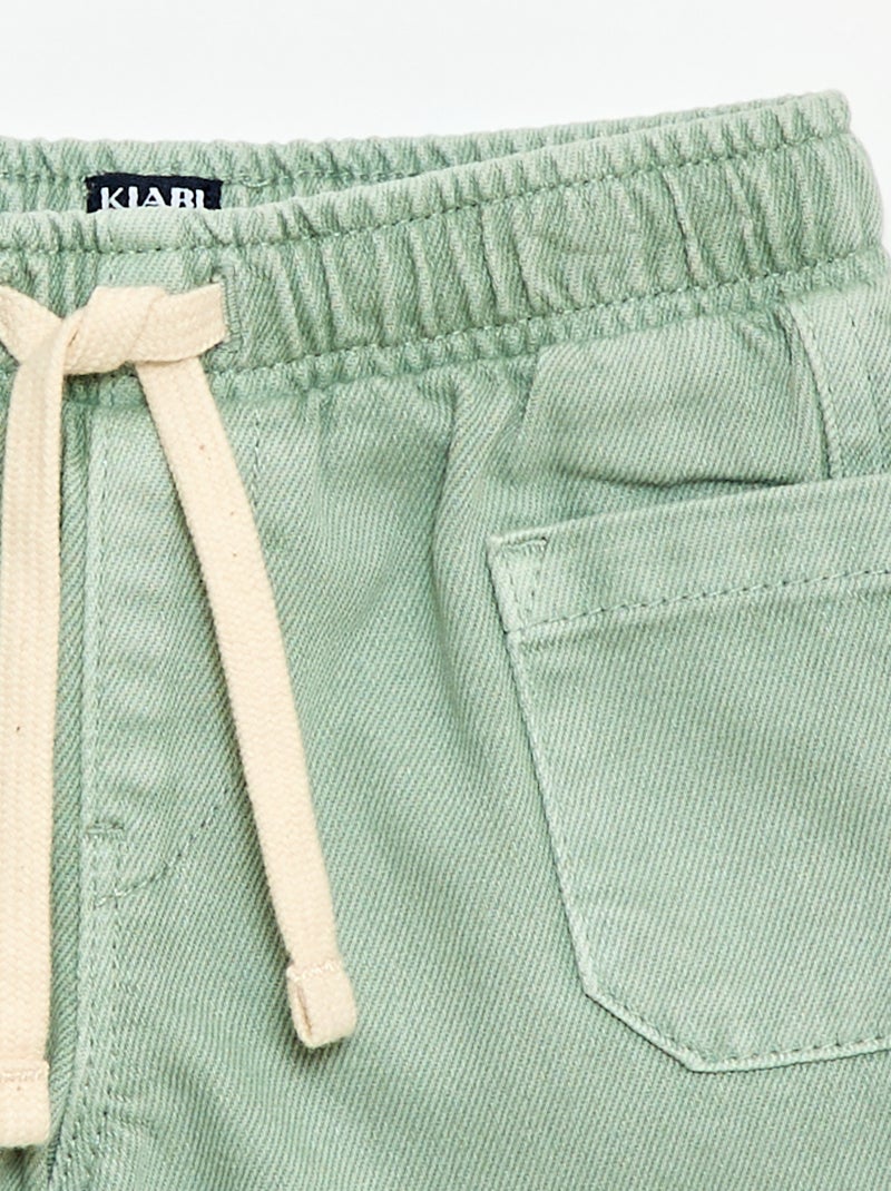 Short in twill con tasche applicate Verde - Kiabi