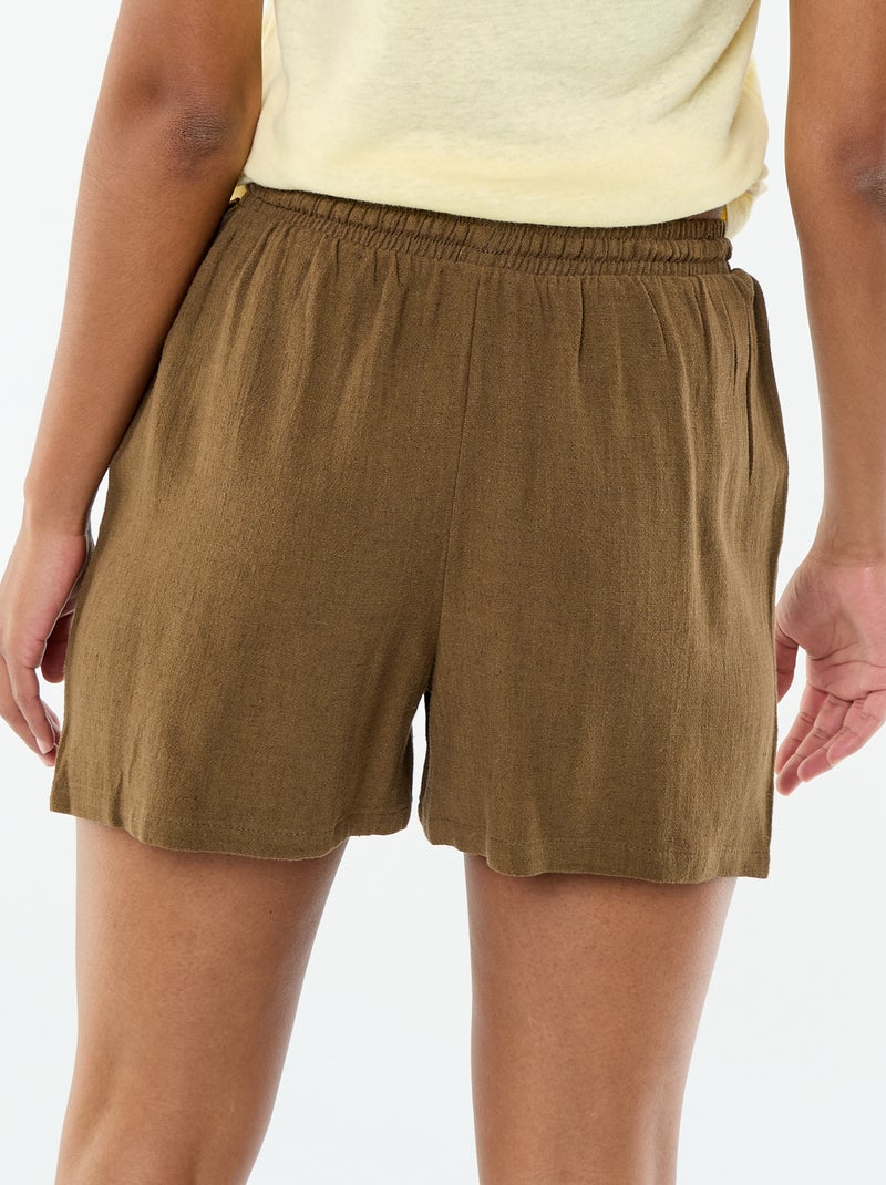 Short leggeri con 2 tasche in misto lino Marrone - Kiabi