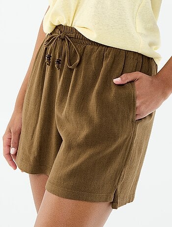 Short leggero con 2 tasche in misto lino