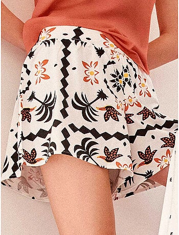 Short silhouette evasé con stampa tropicale