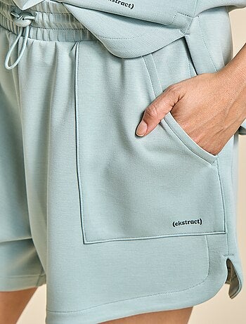 Short sportivi oversize - (ekstract)