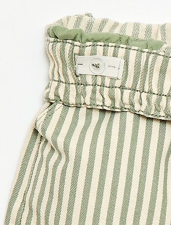 Short stampati all-over in cotone