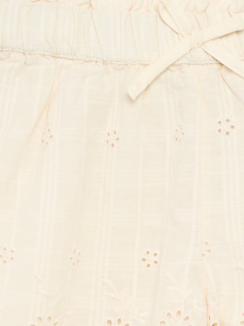Short tinta unita con ricami sangallo Beige - Kiabi