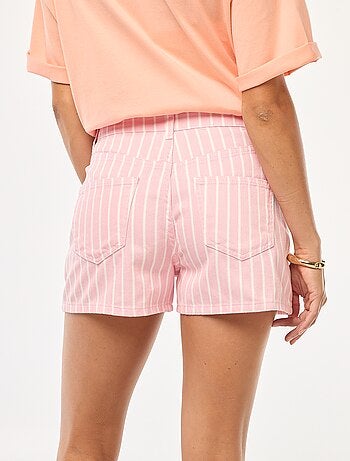 Shorts a righe