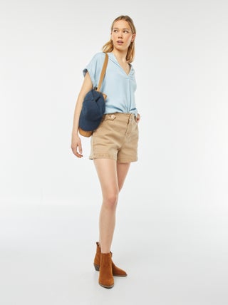 Shorts a vita alta