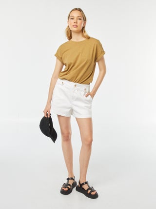 Shorts a vita alta