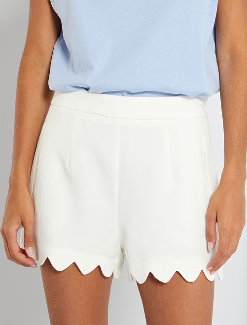 Shorts a vita alta - bianco neve - Kiabi - 15.00€