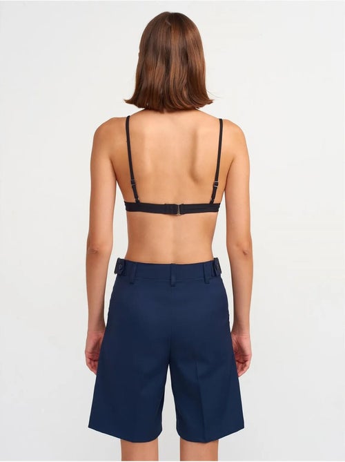 Shorts a vita alta con cintura e gamba ampia dilvin - Kiabi Shorts a vita alta con cintura e gamba ampia dilvin - Kiabi