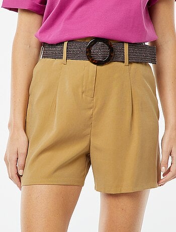 Shorts a vita alta con cintura