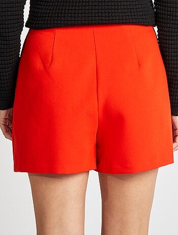 Shorts a vita alta