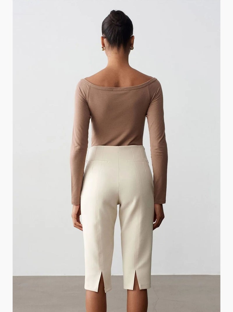 Shorts capri a vita alta dritti con spacco dilvin Crema - Kiabi