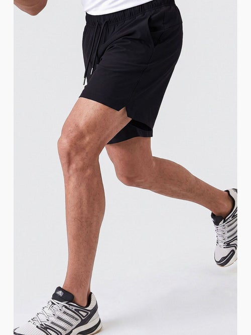Shorts dal taglio pulito tommy - Kiabi Shorts dal taglio pulito tommy - Kiabi