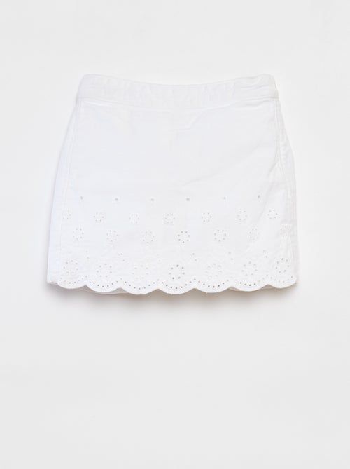 Shorts effetto gonna in denim con ricami a punto inglese - Kiabi