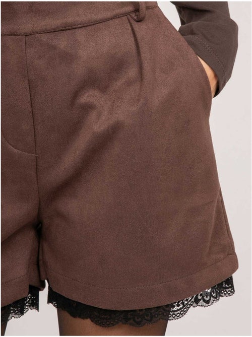 Shorts effetto suede con bordo in pizzo xabara - Kiabi