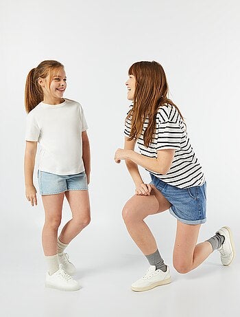 Shorts in jeans