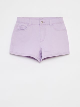 Shorts in jeans