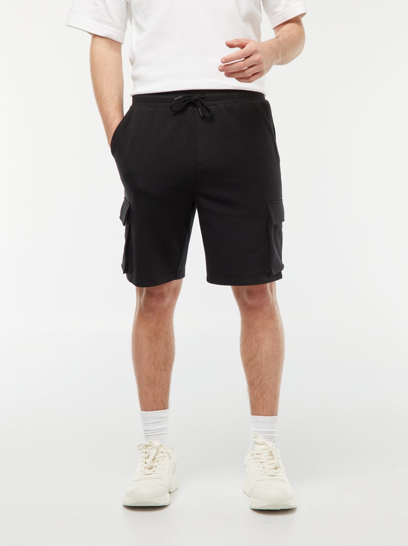Shorts in tessuto felpato leggero multitasche nero - Kiabi