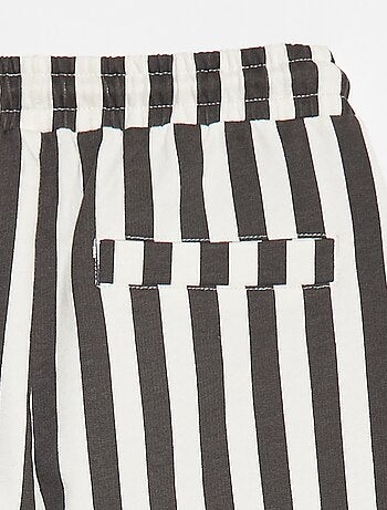 Shorts in tessuto felpato leggero