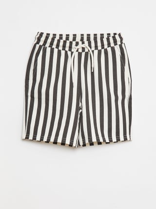 Shorts in tessuto felpato leggero