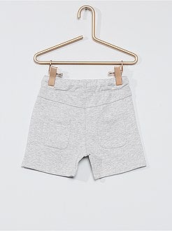 Shorts in tessuto felpato stampa 'ananas' in rilievo - Kiabi