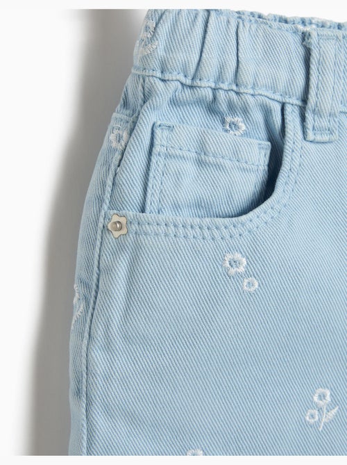 Shorts in twill, MO Fashion - Kiabi Shorts in twill, MO Fashion - Kiabi
