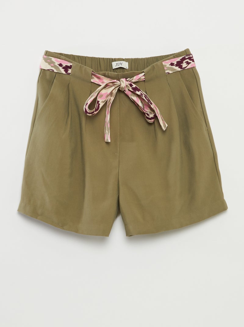 Shorts 'JDY' con cintura a contrasto VERDE - Kiabi