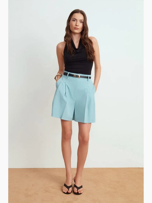 Shorts sartoriali a gamba ampia a vita alta dilvin - Kiabi Shorts sartoriali a gamba ampia a vita alta dilvin - Kiabi