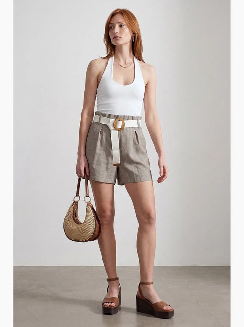 Shorts sartoriali a gamba ampia a vita alta dilvin - Kiabi Shorts sartoriali a gamba ampia a vita alta dilvin - Kiabi