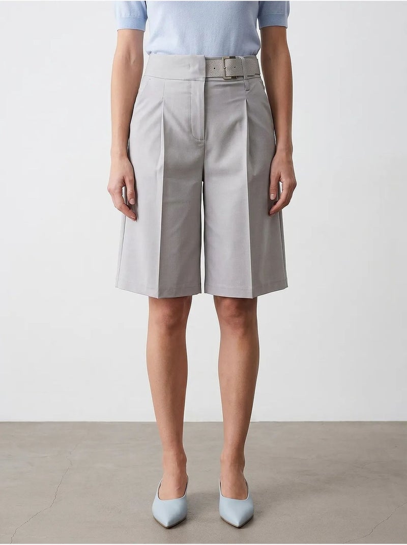 Shorts sartoriali a vita alta a gamba larga con cintura dilvin Grigio chiaro - Kiabi
