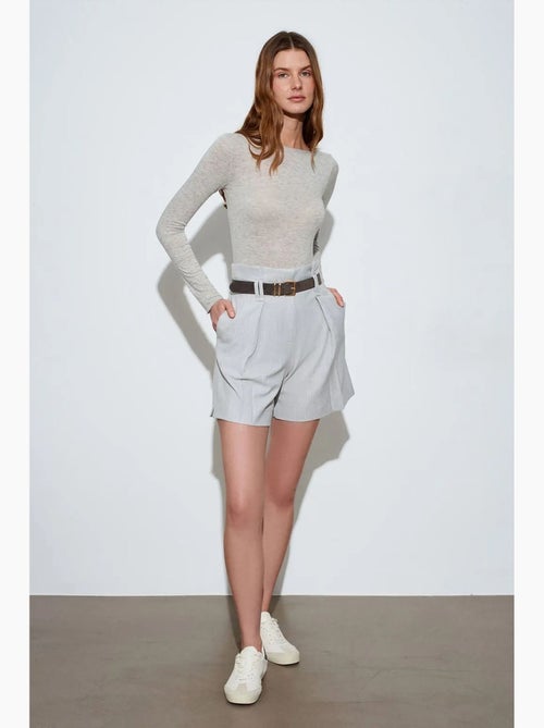 Shorts sartoriali a vita alta con cintura dilvin - Kiabi Shorts sartoriali a vita alta con cintura dilvin - Kiabi