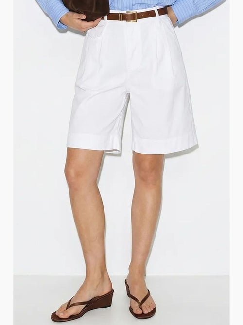 Shorts sartoriali a vita alta con cintura lucci - Kiabi Shorts sartoriali a vita alta con cintura lucci - Kiabi