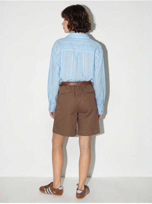 Shorts sartoriali a vita alta con cintura lucci - Kiabi Shorts sartoriali a vita alta con cintura lucci - Kiabi