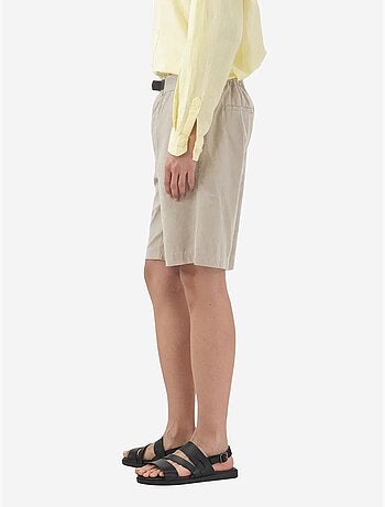 Shorts sartoriali a vita media con cintura giesto