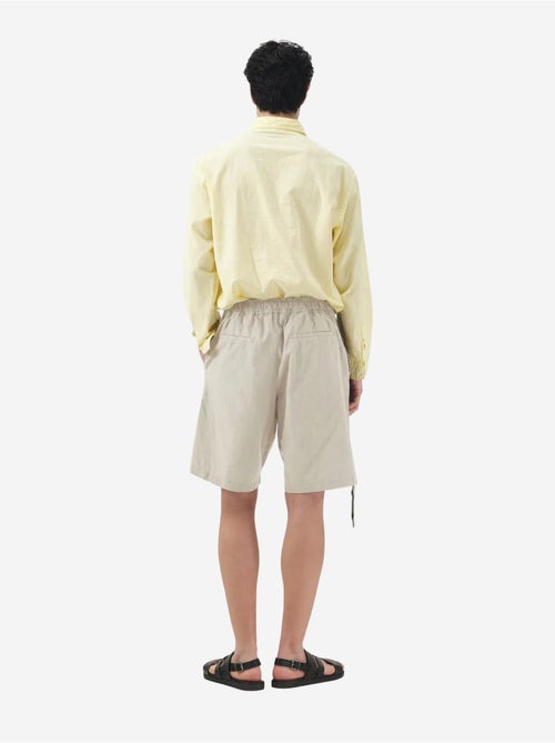 Shorts sartoriali a vita media con cintura giesto - Kiabi Shorts sartoriali a vita media con cintura giesto - Kiabi