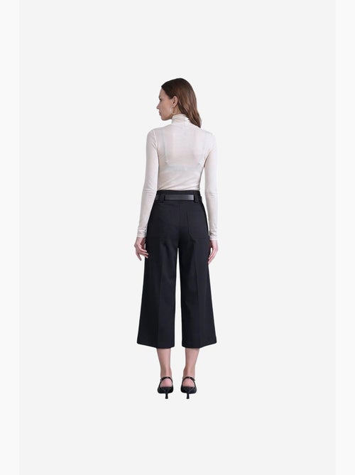 Shorts sartoriali da donna dilvin - Kiabi Shorts sartoriali da donna dilvin - Kiabi