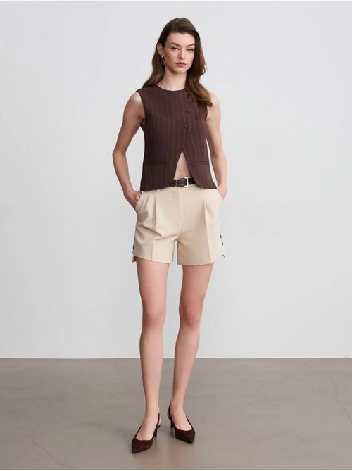 Shorts sartoriali in crêpe a vita alta con cintura - Kiabi