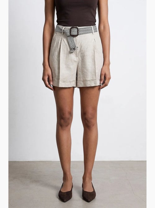 Shorts sartoriali in lino da donna a vita alta dilvin - Kiabi Shorts sartoriali in lino da donna a vita alta dilvin - Kiabi