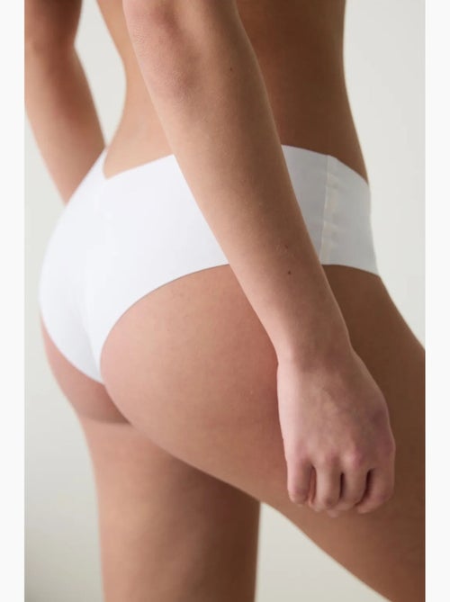 Shorty invisibile taglio laser a v penti - Kiabi Shorty invisibile taglio laser a v penti - Kiabi