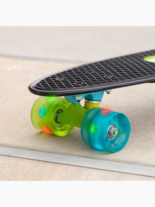 Skateboard a 4 ruote con luci evo - Kiabi