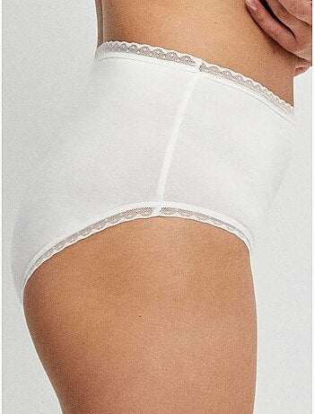 Slip alto con bordo di plumetis