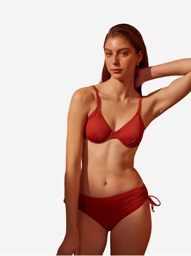 Slip bikini basic a vita alta con laccio penti Terracotta - Kiabi