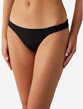 Slip bikini basic con dettagli macramè sui lati penti