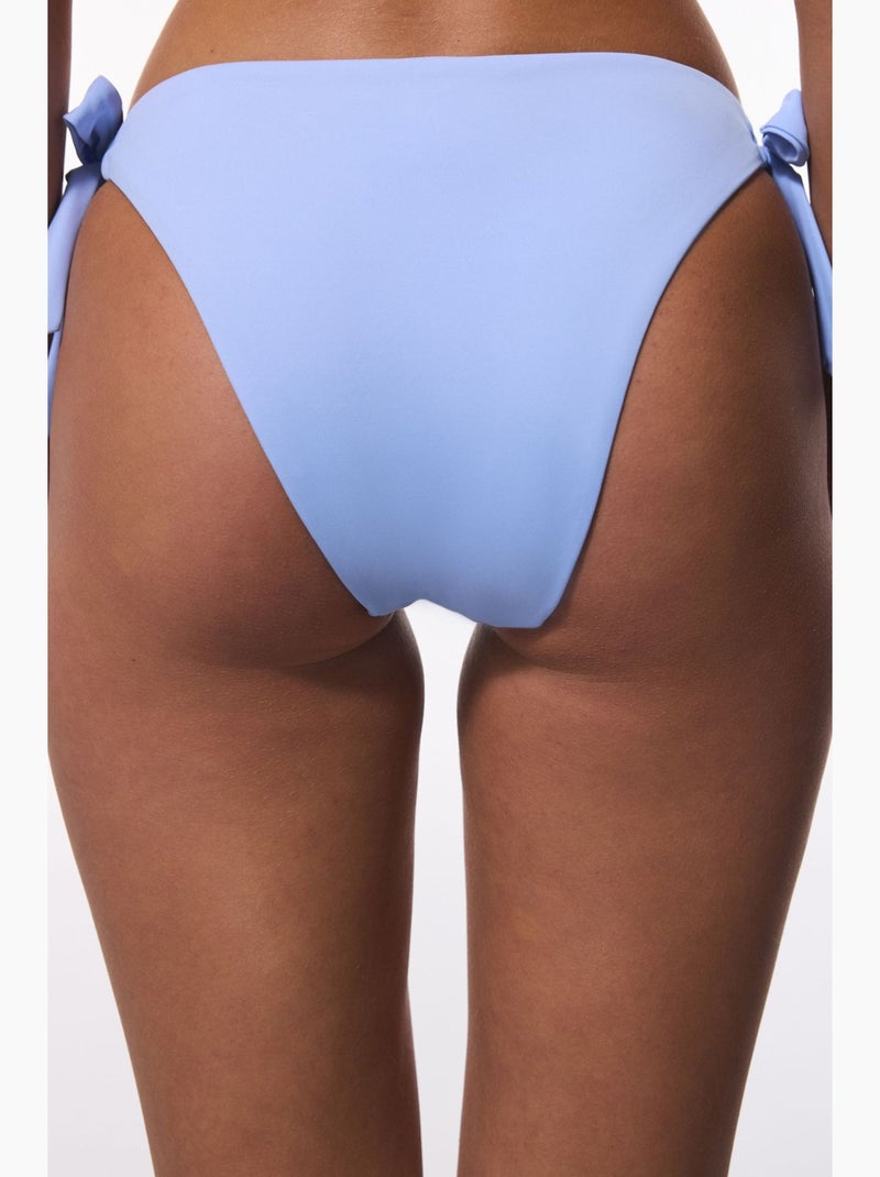 Slip bikini brasiliano a vita bassa penti Blu cielo - Kiabi