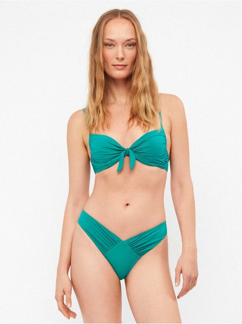 Slip bikini brasiliano con taglio v - Kiabi Slip bikini brasiliano con taglio v - Kiabi